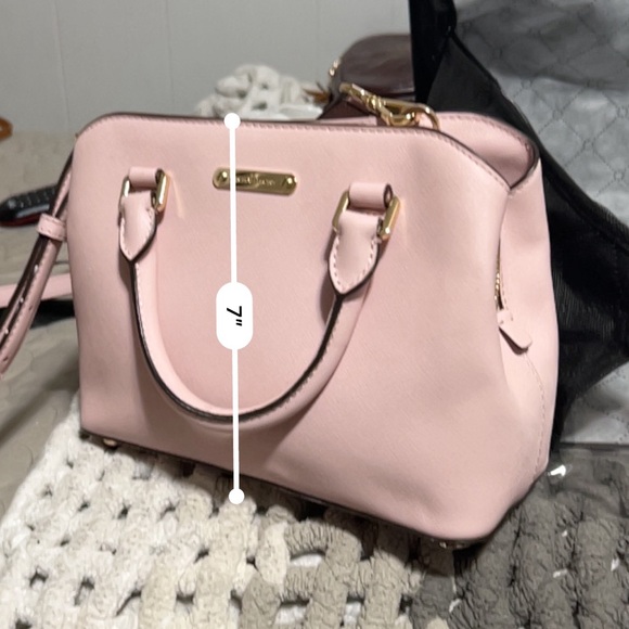Michael Kors pink crossbody purse - Picture 3 of 10